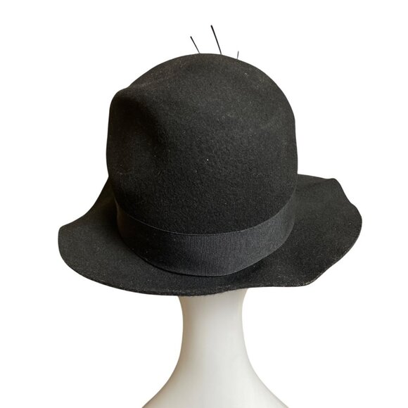 Nordstrom  Black Wool With Feather & Sequin Detail Womens Cloche Hat - Picture 4 of 8